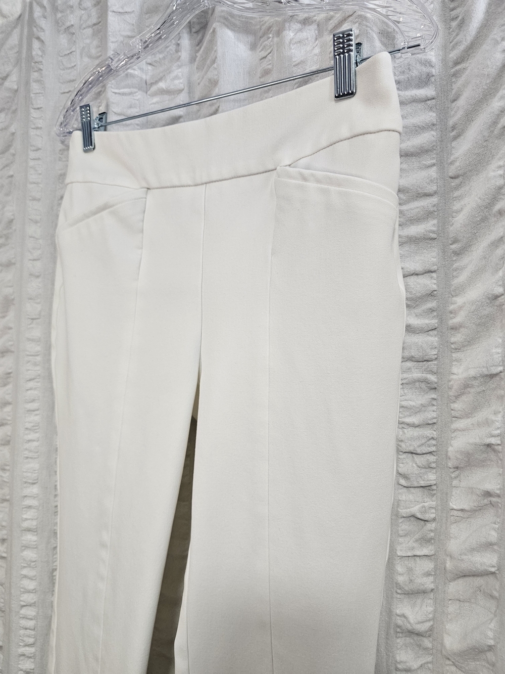 Chico's So Slimming Pull On Cropped Ankle Pants Chico Size 0 / US Size 4 - Picture 3 of 16